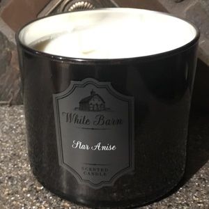 Bath and body works white barn Star Anise Candle